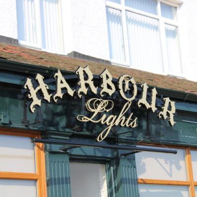 Harbour Lights 22 Harbour Lights 22